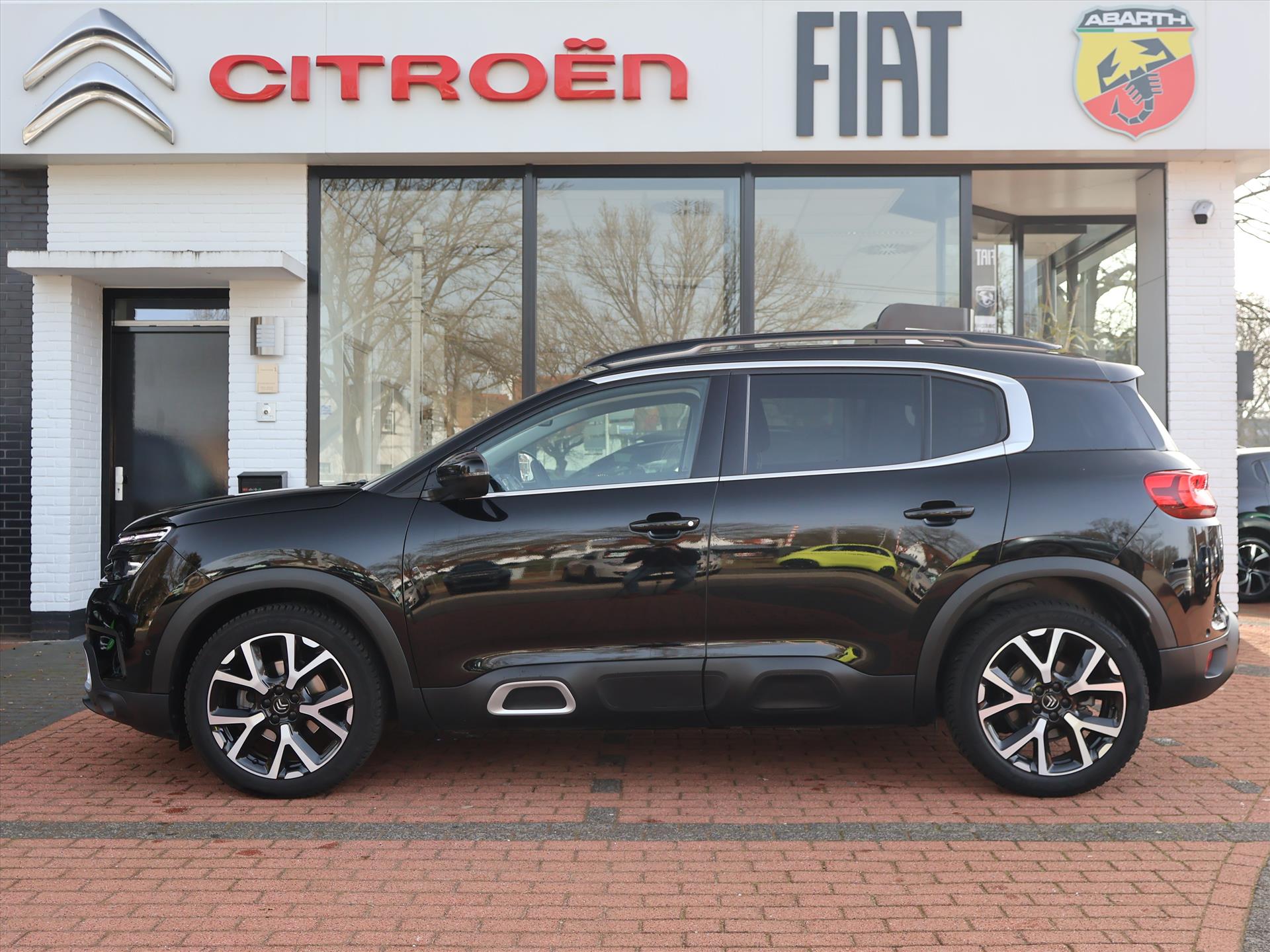 Citroën C5 Aircross PureTech 180PK S&S EAT8 automaat Shine, Rijklaarprijs | Adaptieve Cruise | Stoelverwarming | Trekhaak afn. | Navigatie | Camera | - Afbeelding 2