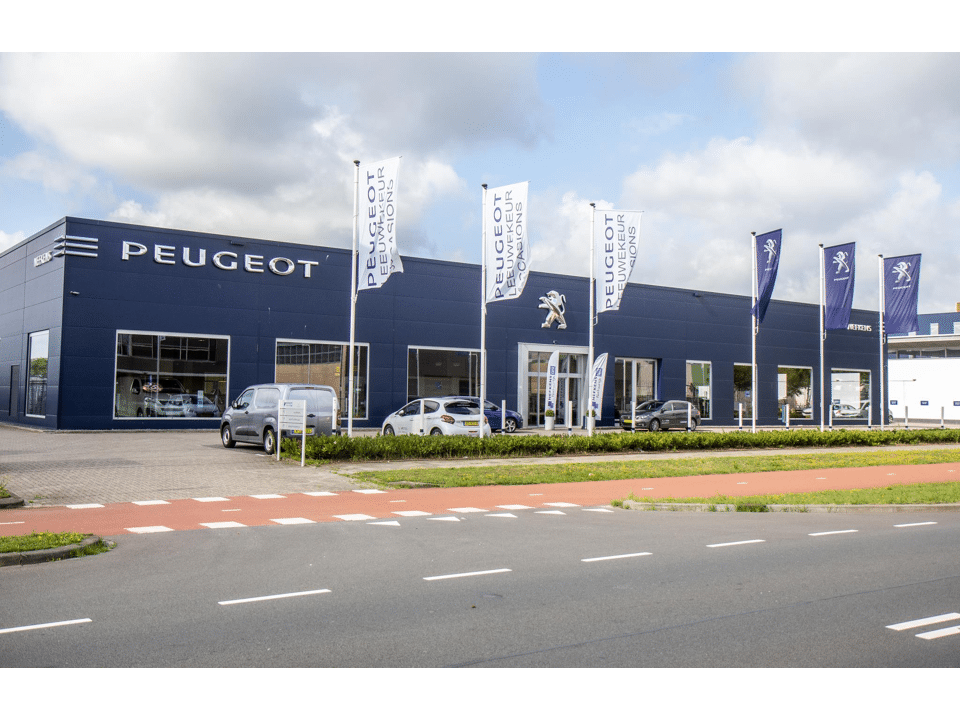 Peugeot Boxer 2.2 BlueHDi S&S L2H2 3.3t 140pk - Afbeelding 1