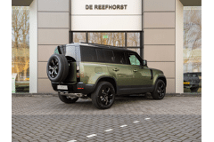 Land Rover Defender 110 P300e 110 Forest Edition - Afbeelding 2