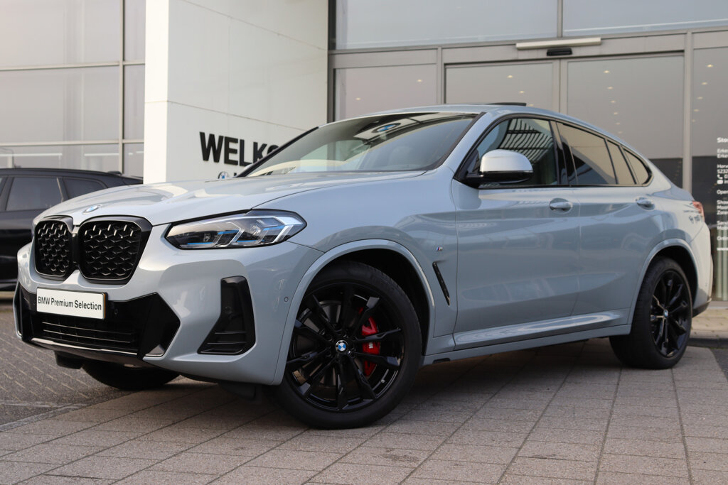 BMW X4 1