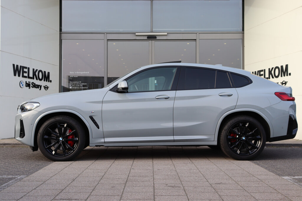 BMW X4 7