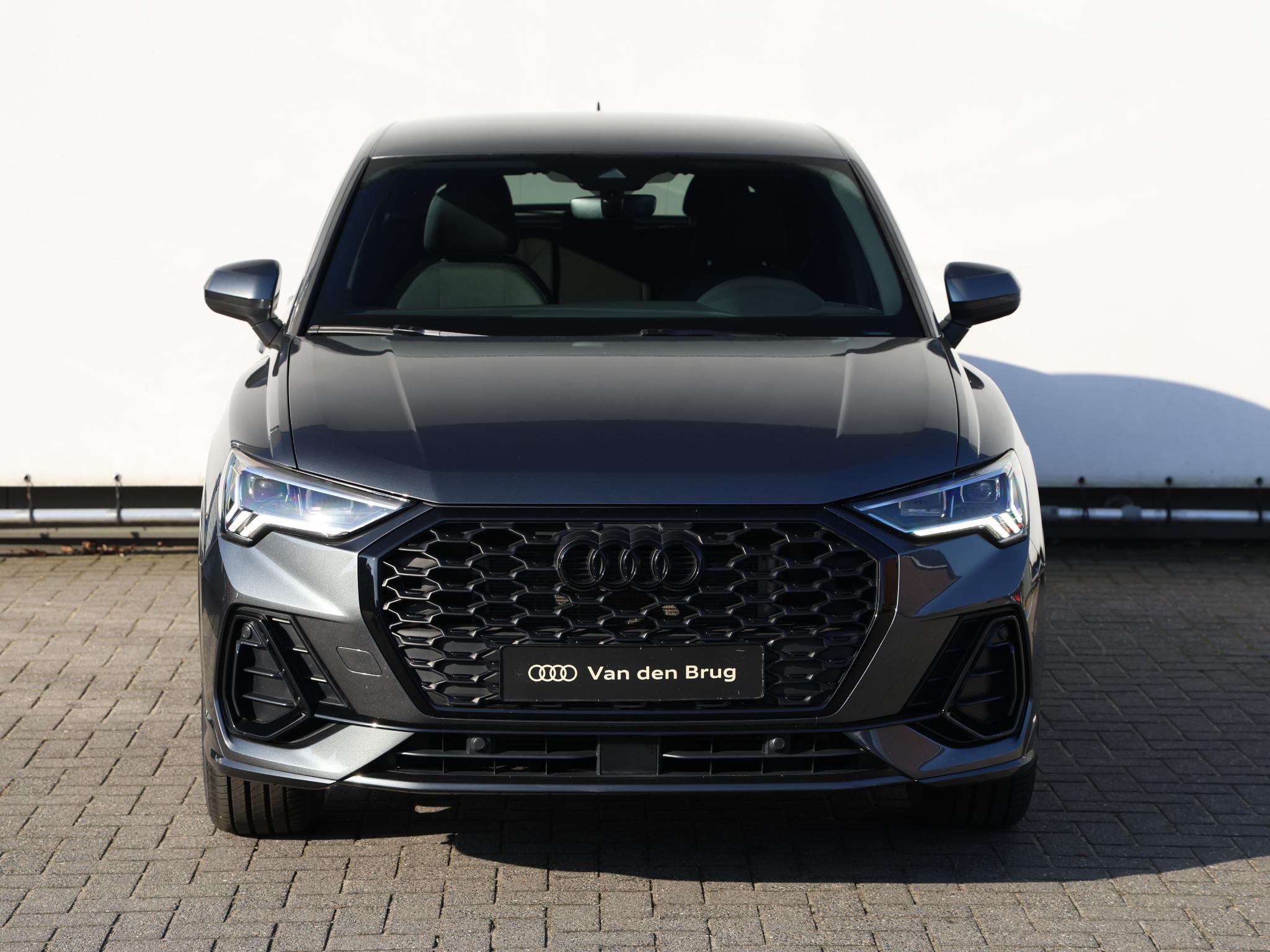 Audi Q3 Sportback 45 TFSI e Advanced Edition - Afbeelding 4