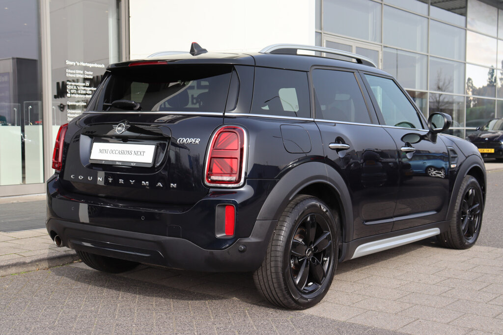 MINI Countryman 8
