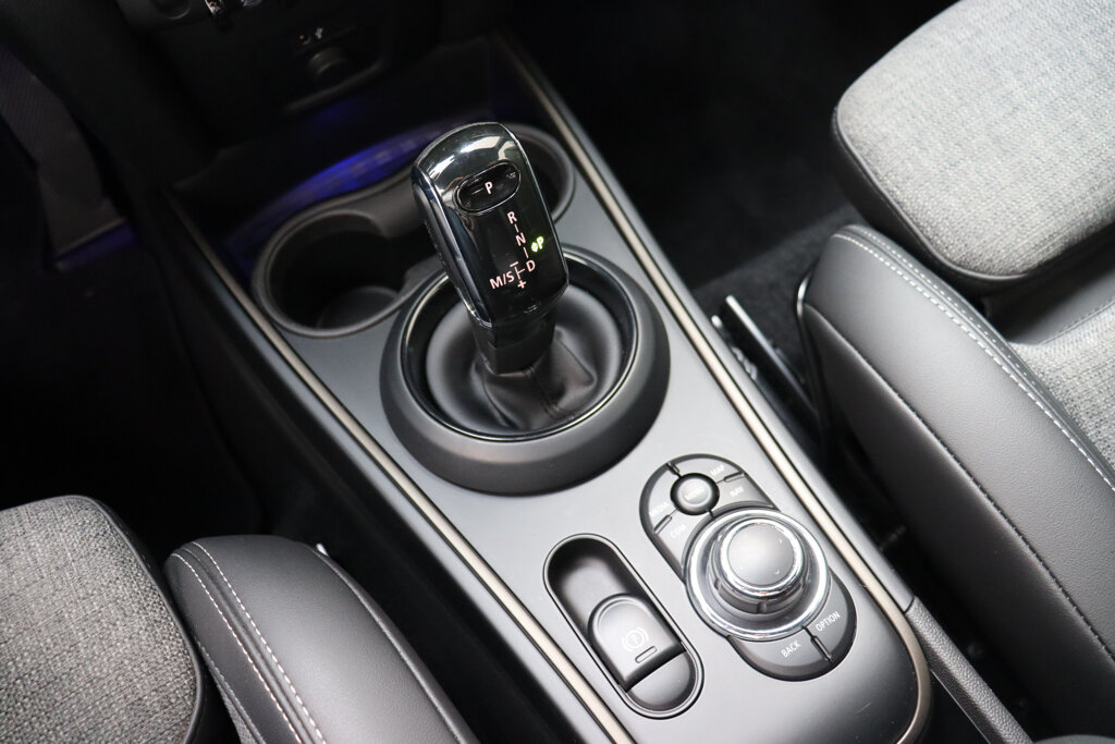 MINI Countryman 16
