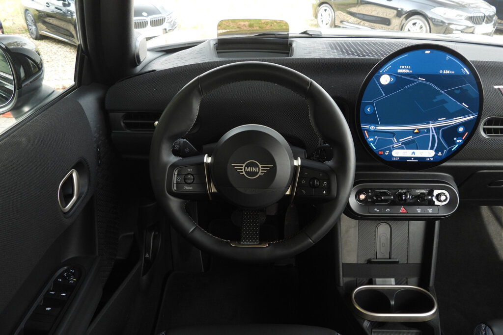 MINI Cooper Cabrio 3