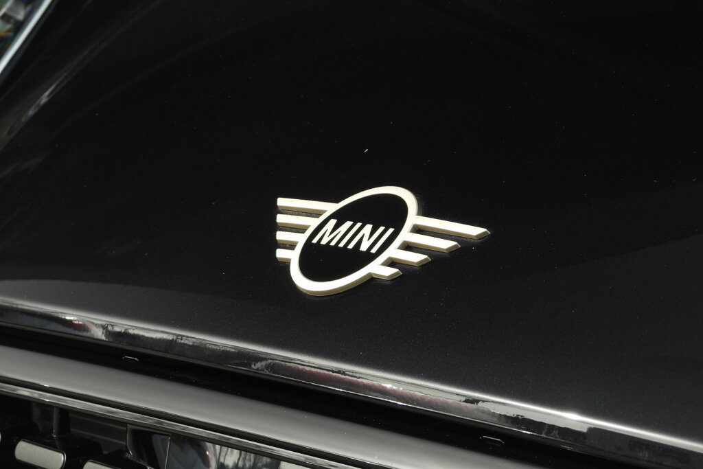 MINI Cooper Cabrio 8