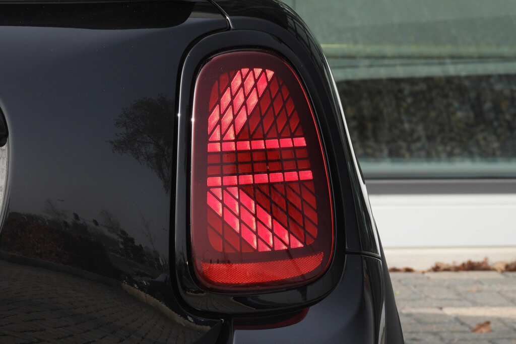 MINI Cooper Cabrio 25