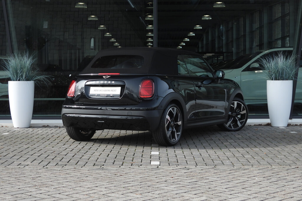 MINI Cooper Cabrio 28