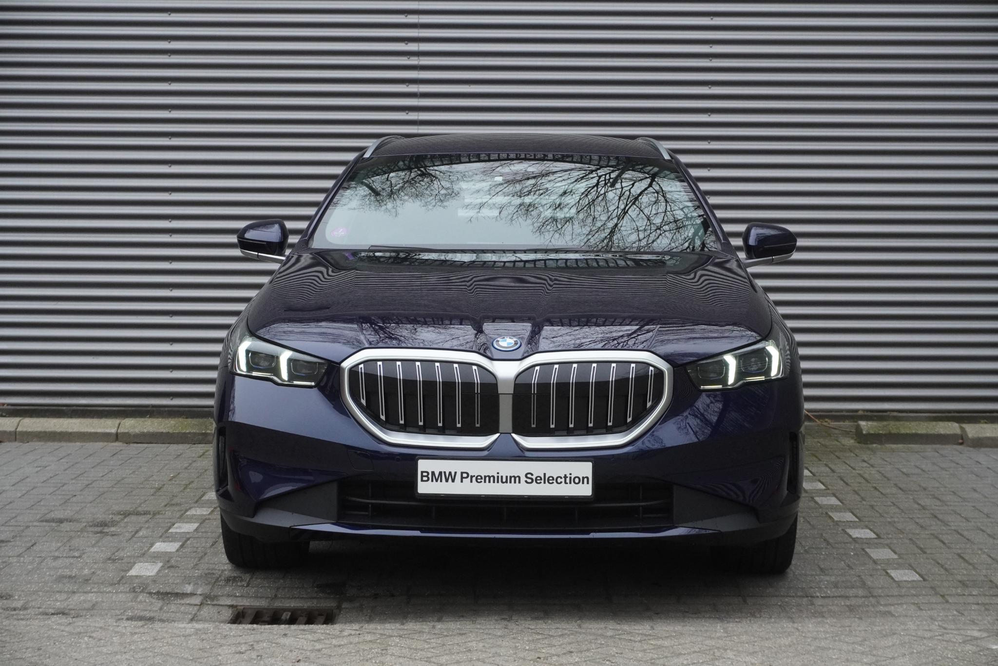 BMW 5 Serie Touring 530e - Afbeelding 3