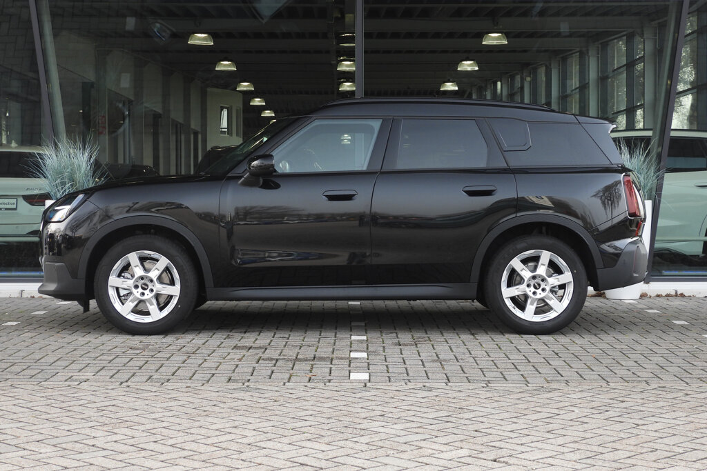 MINI Countryman 5