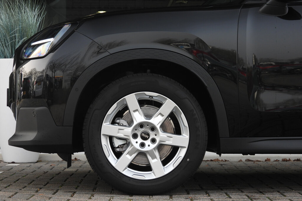MINI Countryman 18