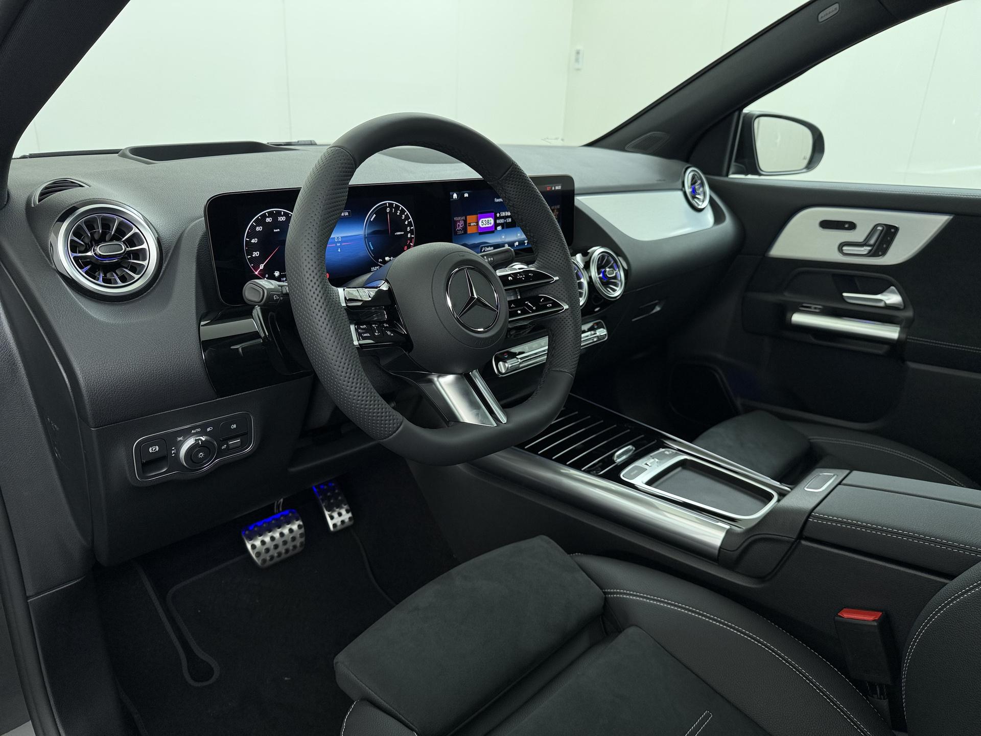 Mercedes-Benz GLA-klasse 250 e Business Solution AMG - Afbeelding 4