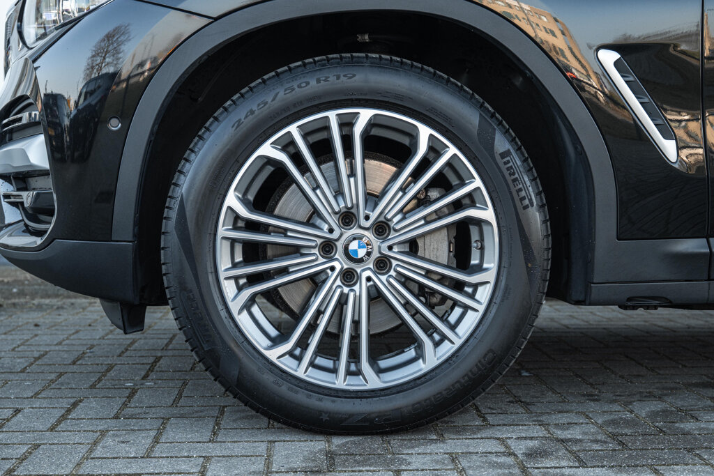 BMW X3 43
