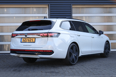 Volkswagen Passat Variant 1.5 eTSI 150pk DSG R-Line Edition - Afbeelding 2