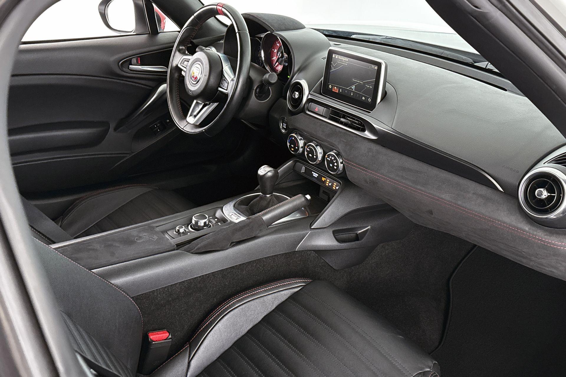 Abarth 124 Spider