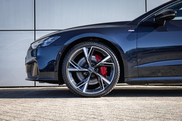 lichtmetalen velgen 19"