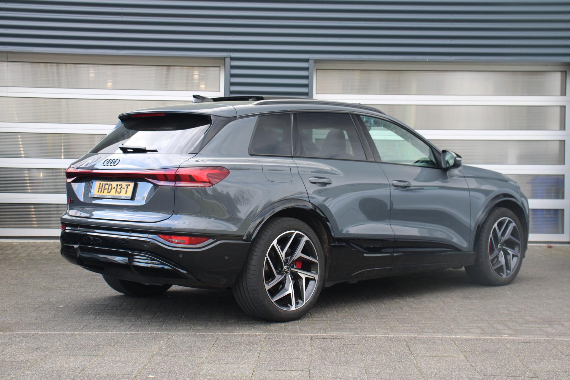 Audi Q6 e-tron 388pk S Edition 100 kWh - Afbeelding 2