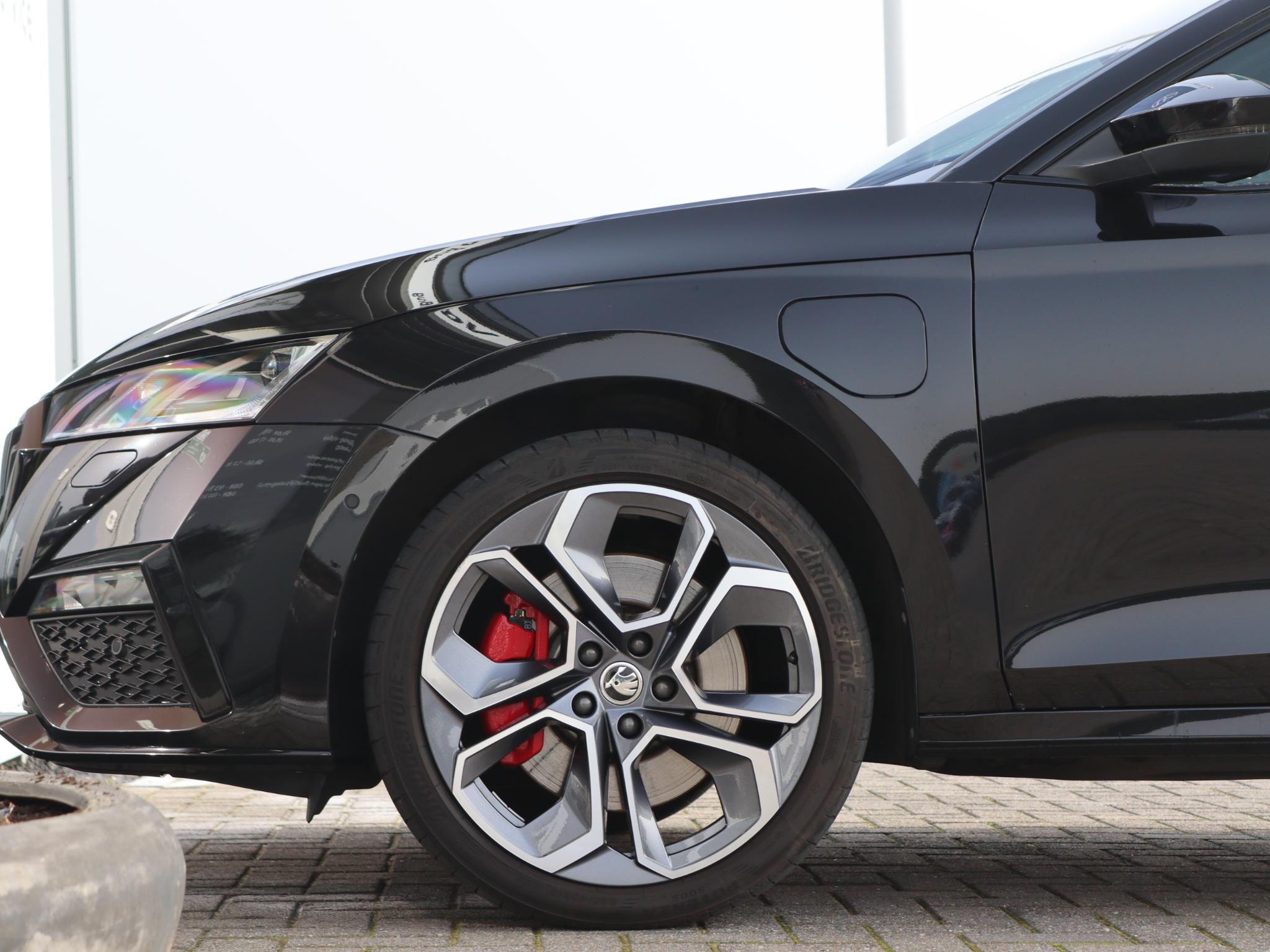 Škoda Octavia Combi 1.4 TSI 245 pk DSG RS iV PHEV Business - Afbeelding 2