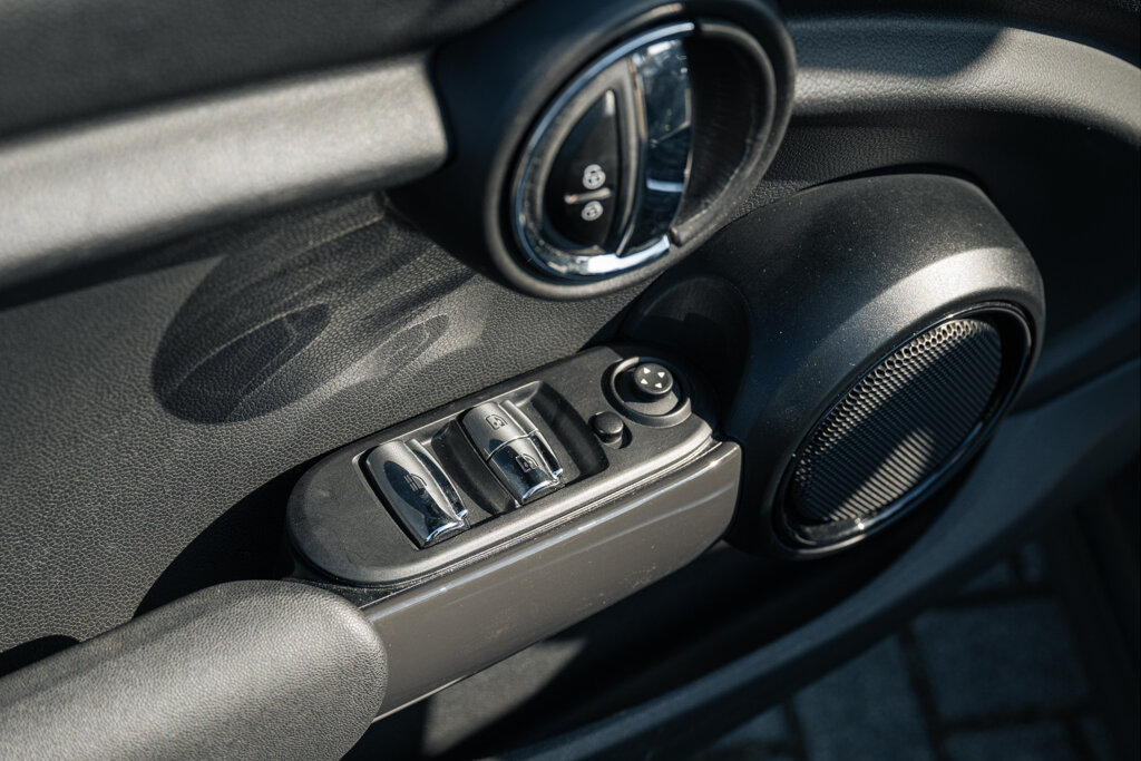 MINI One Cabrio 18
