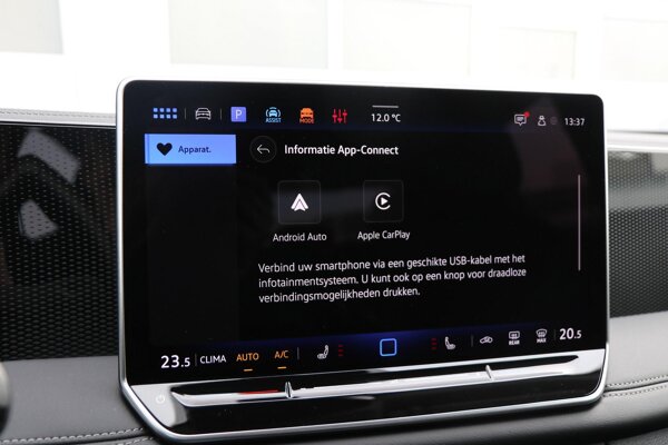 Apple Carplay/Android Auto