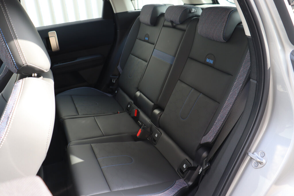 MINI Countryman 6