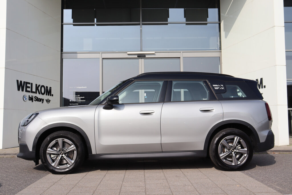 MINI Countryman 7