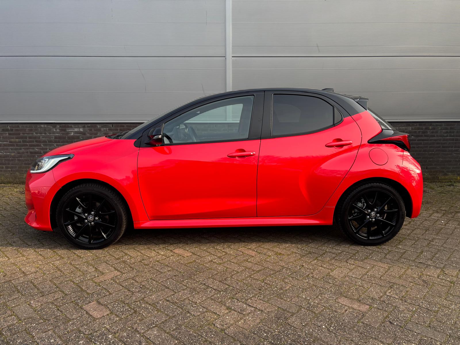 Toyota Yaris 1.5 Hybrid Executive Limited Automaat 116pk - Afbeelding 2