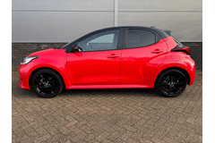 Toyota Yaris 1.5 Hybrid Executive Limited Automaat - Afbeelding 2