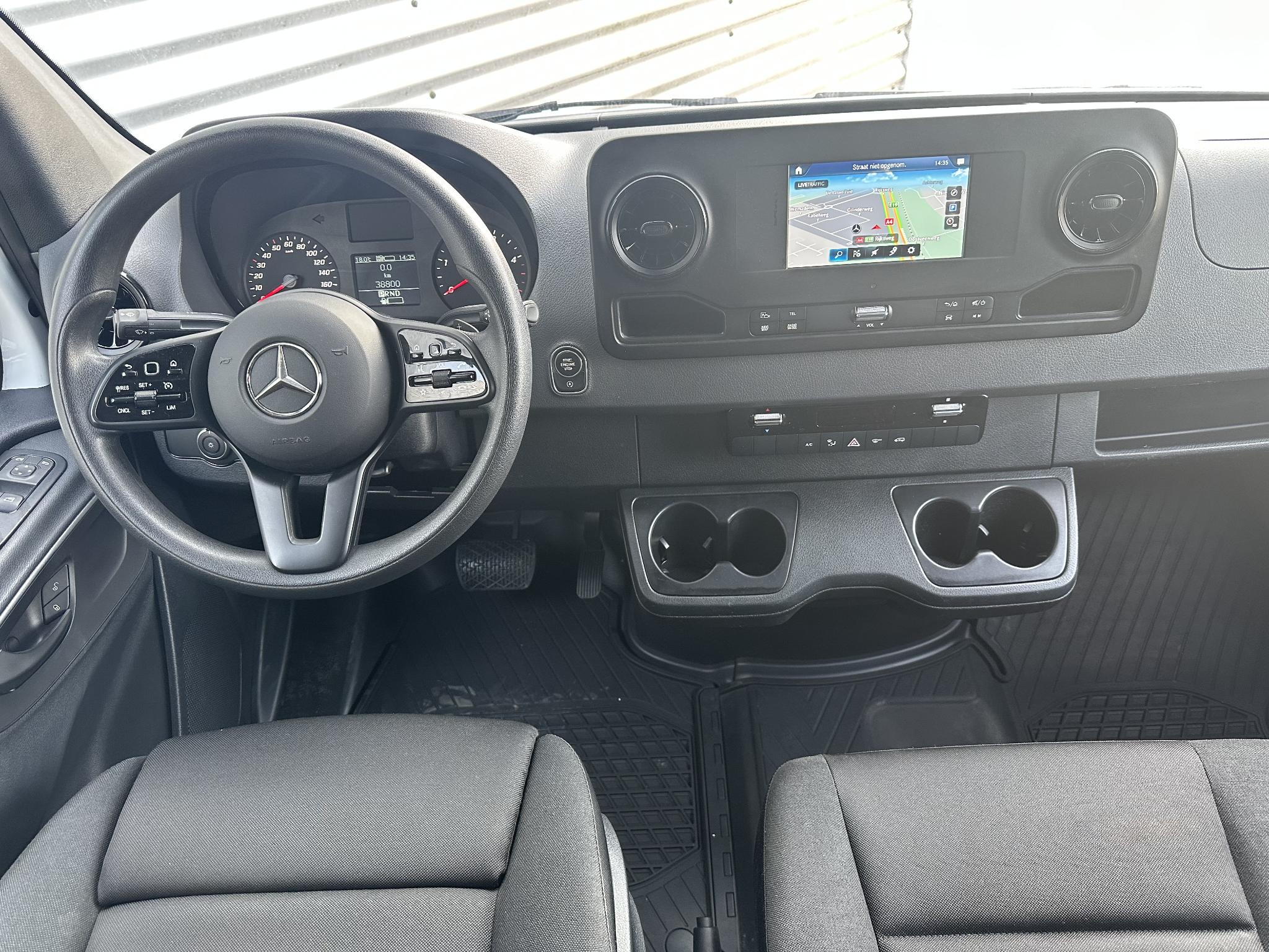 Mercedes-Benz Sprinter 317 L3H2 Automaat Airco Apple Carplay - Afbeelding 5