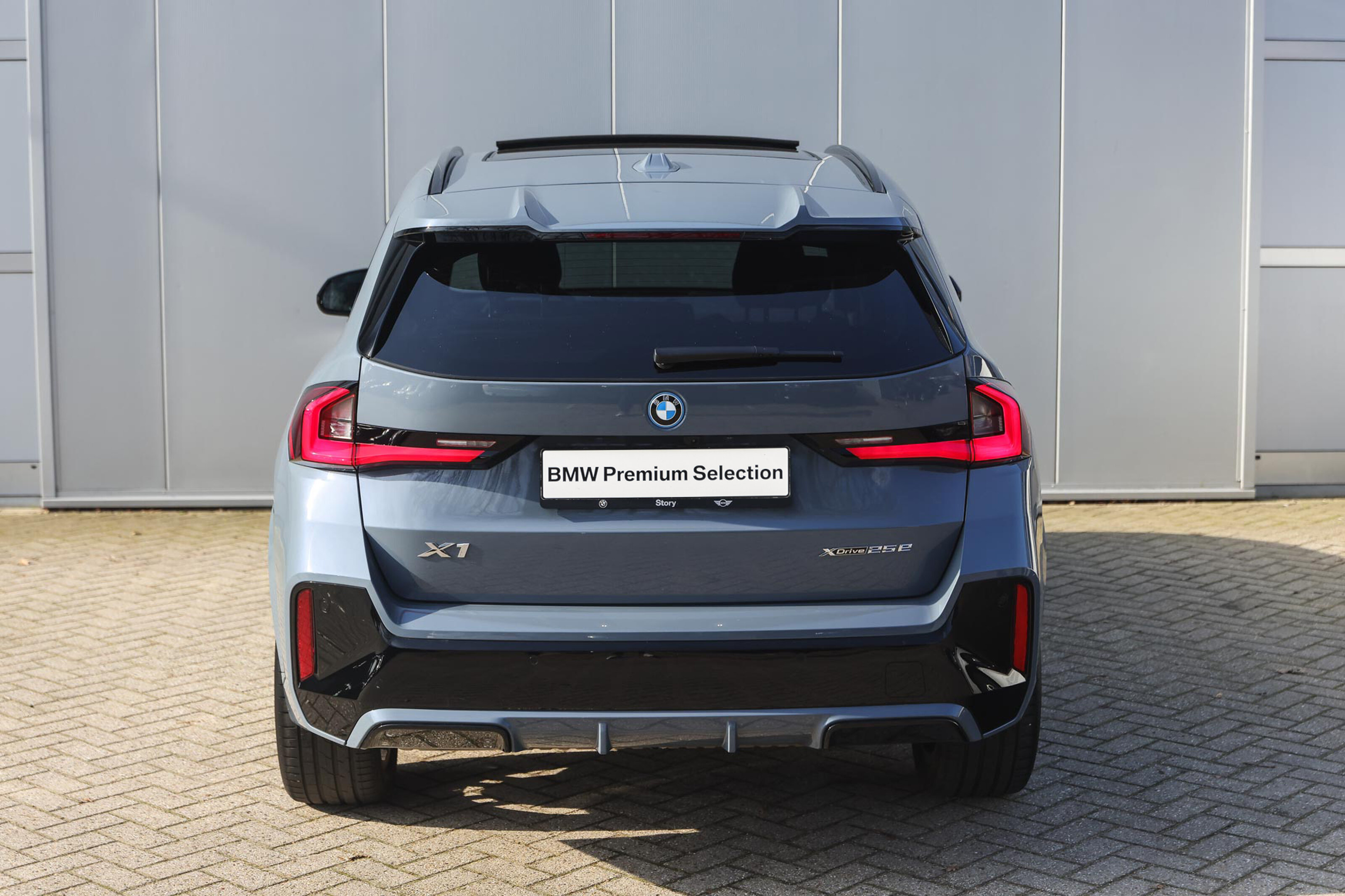 BMW X1 7