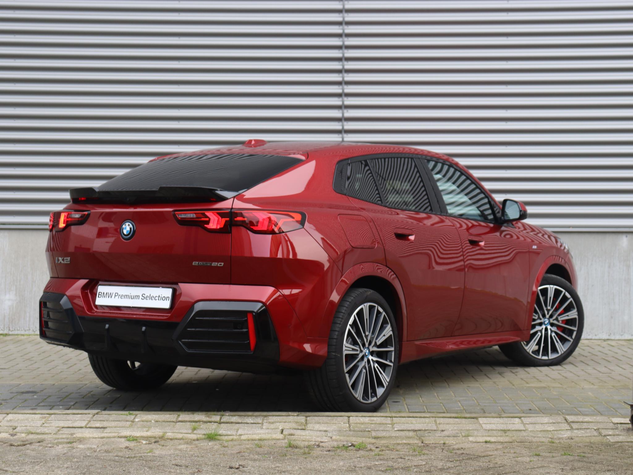 BMW iX2 eDrive20 - Afbeelding 2