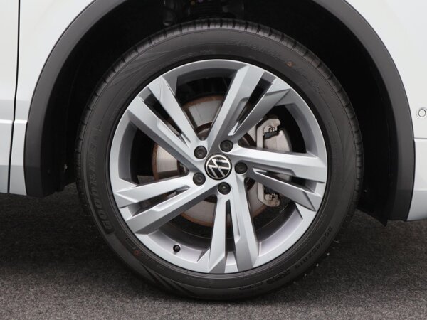 lichtmetalen velgen 19"