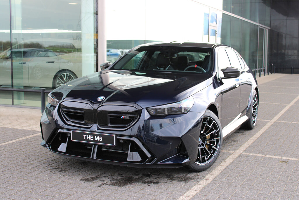 BMW M5 2