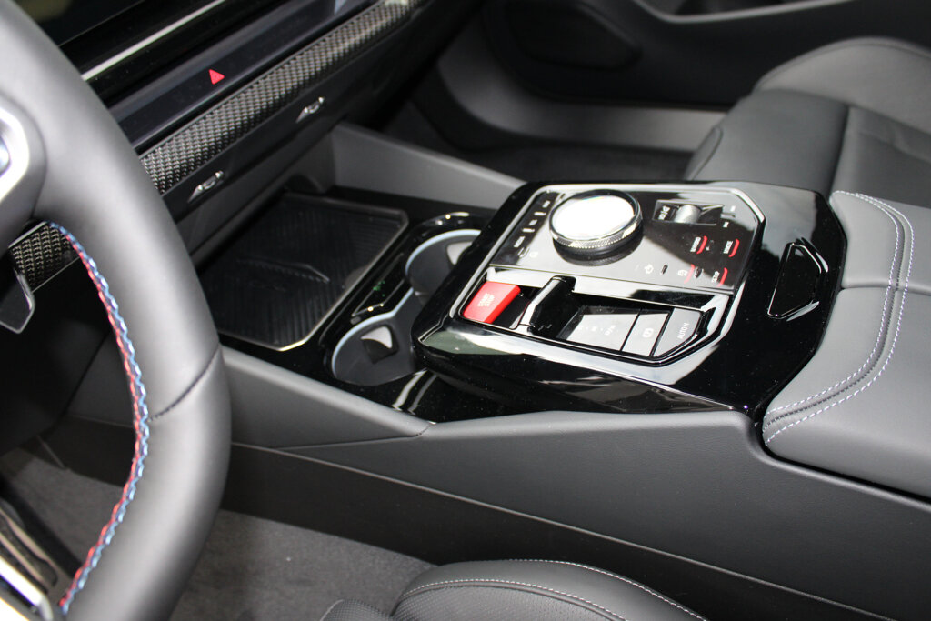BMW M5 28