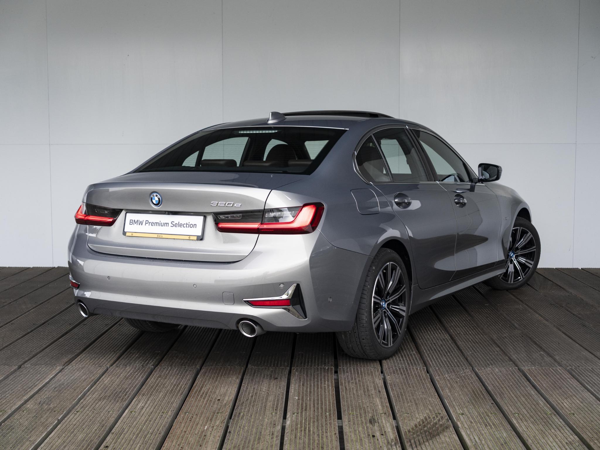 BMW 3 Serie Sedan 320e - Afbeelding 2