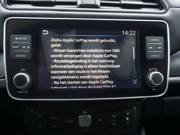 Apple Carplay/Android Auto Apple Carplay/Android Auto