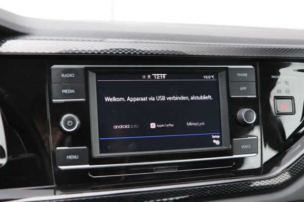 Apple Carplay/Android Auto