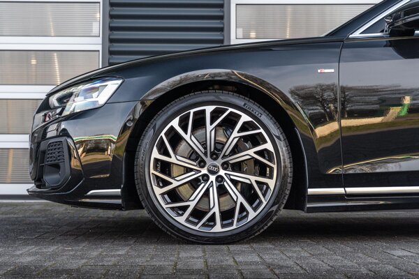 Velgen, lichtmetaal 9J x 20 "5-V-spaak-ster"-design Velgen, lichtmetaal 9J x 20 "5-V-spaak-ster"-design