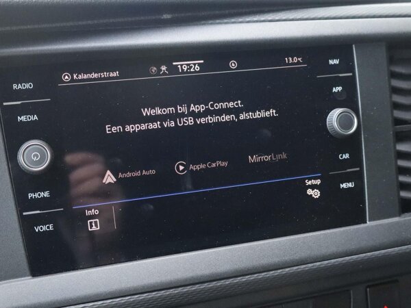 Apple Carplay/Android Auto