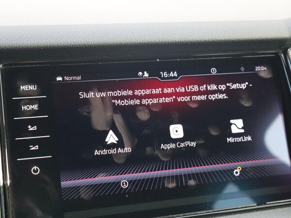 Apple Carplay/Android Auto