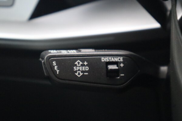 cruise control adaptief met Stop&Go cruise control adaptief met Stop&Go