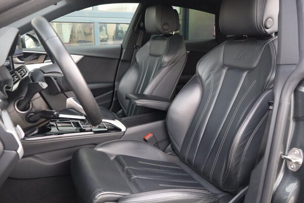 luxe lederen bekleding