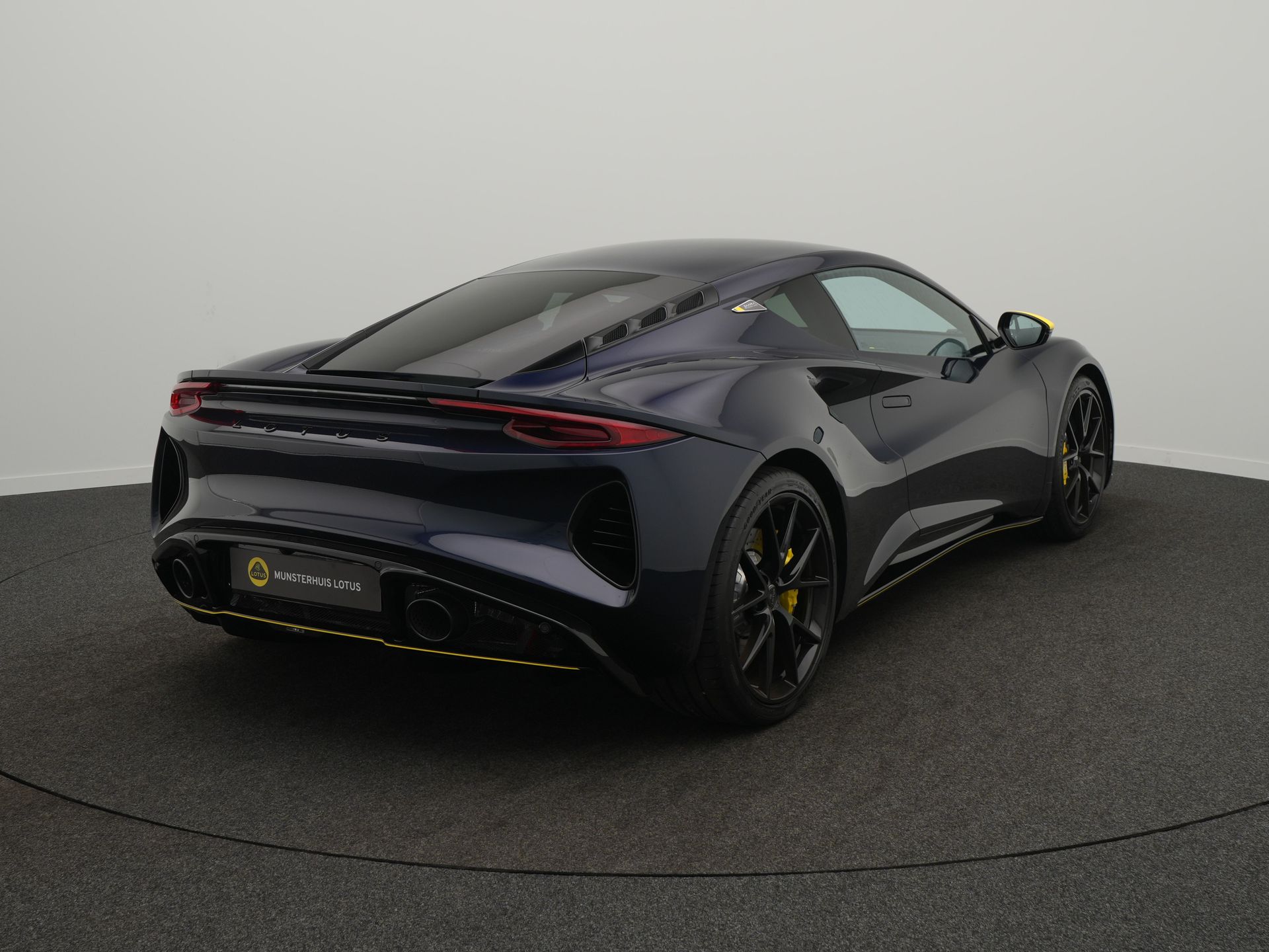 Lotus Emira 2.0 Turbo SE Racing Line - Afbeelding 4