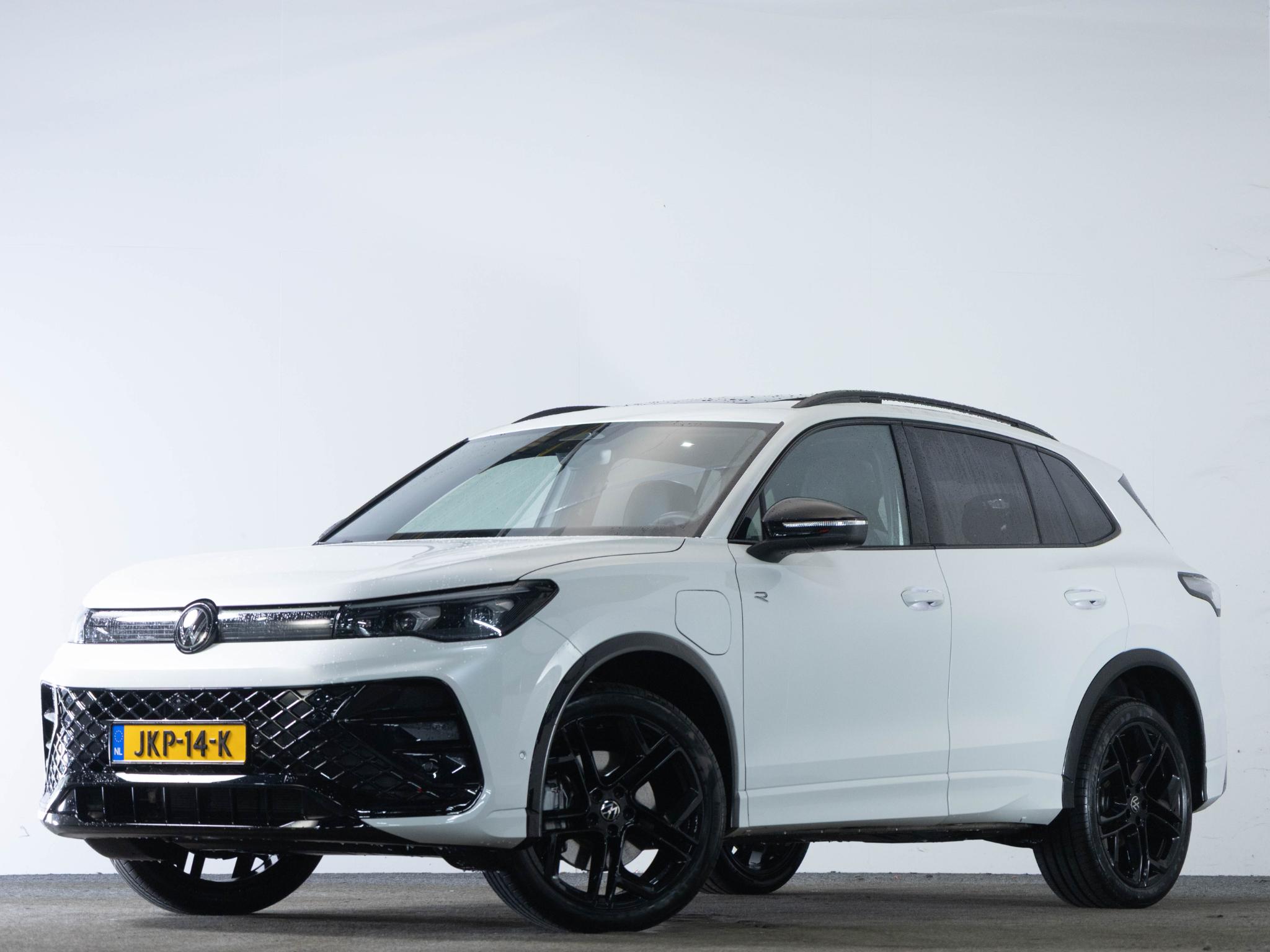 Volkswagen Tiguan R-Line Edition 1.5 eHybrid 204 PK