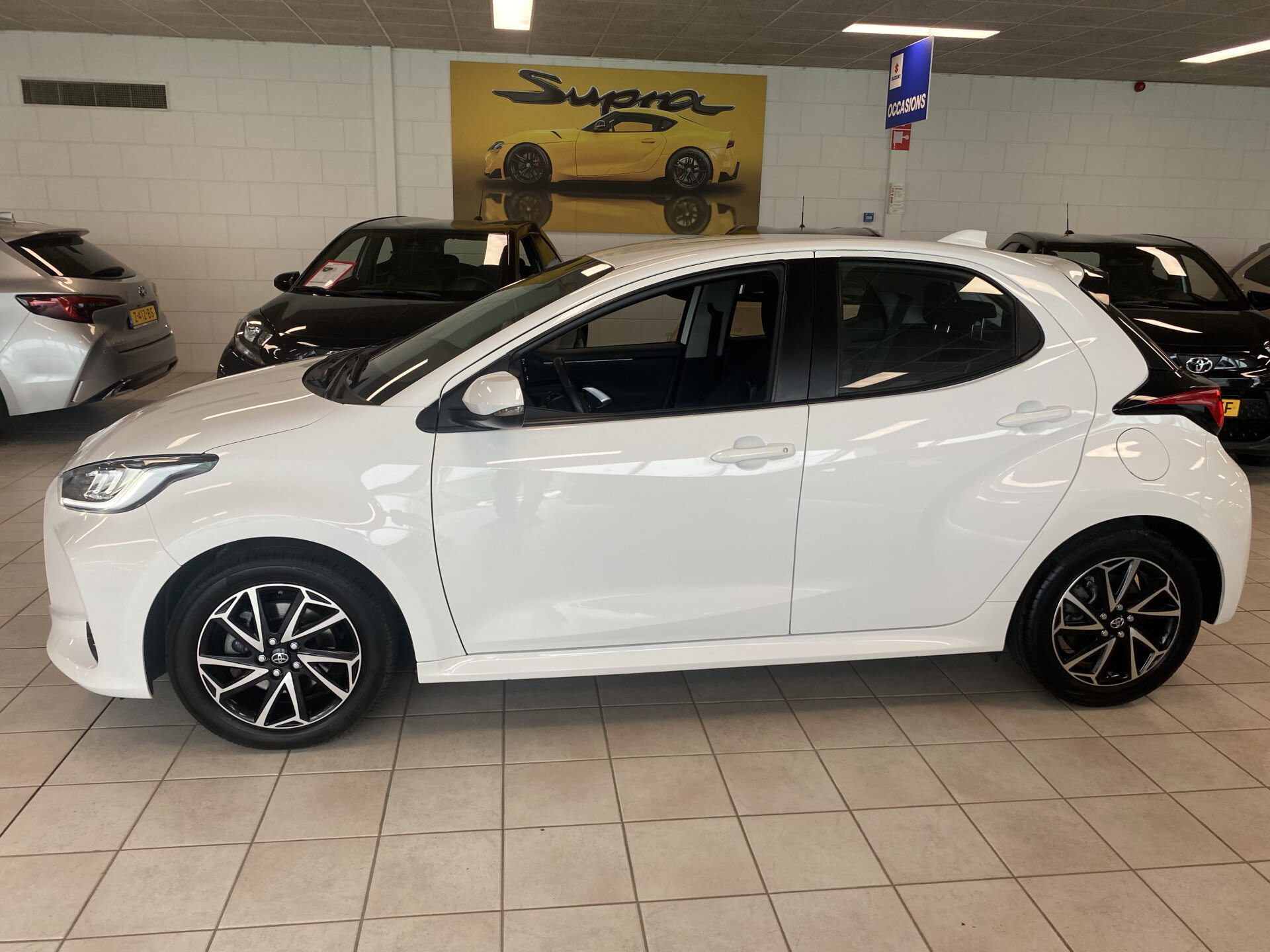 Toyota Yaris 1.5 Hybrid Dynamic - Afbeelding 2