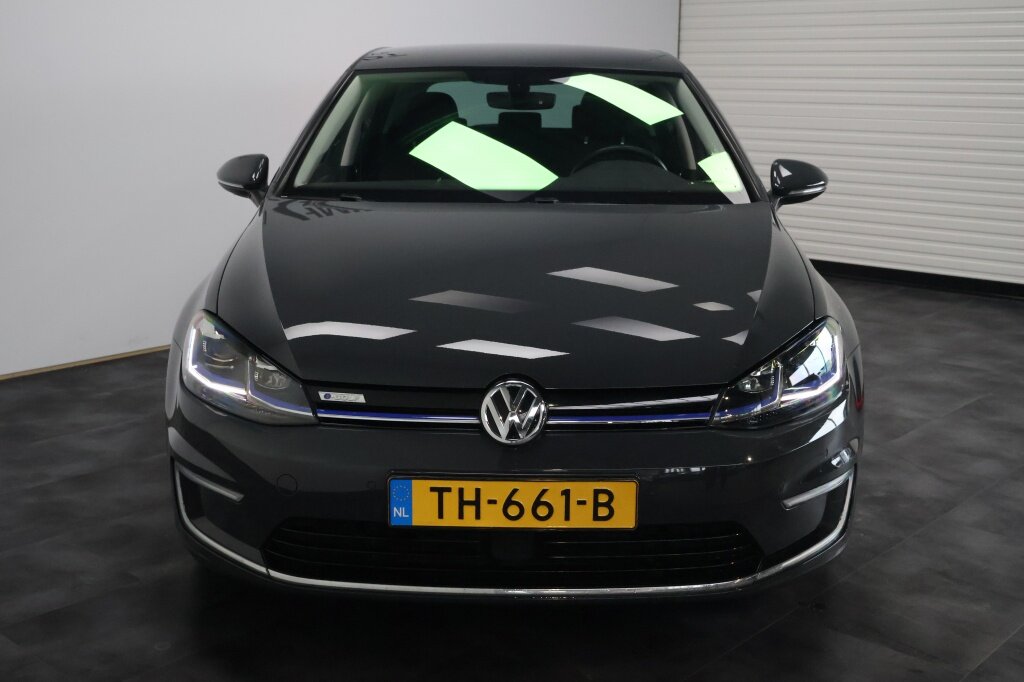 Volkswagen e-Golf e-Golf 36kwh LED | ACC | Apple Carplay | Navigatie - Afbeelding 5