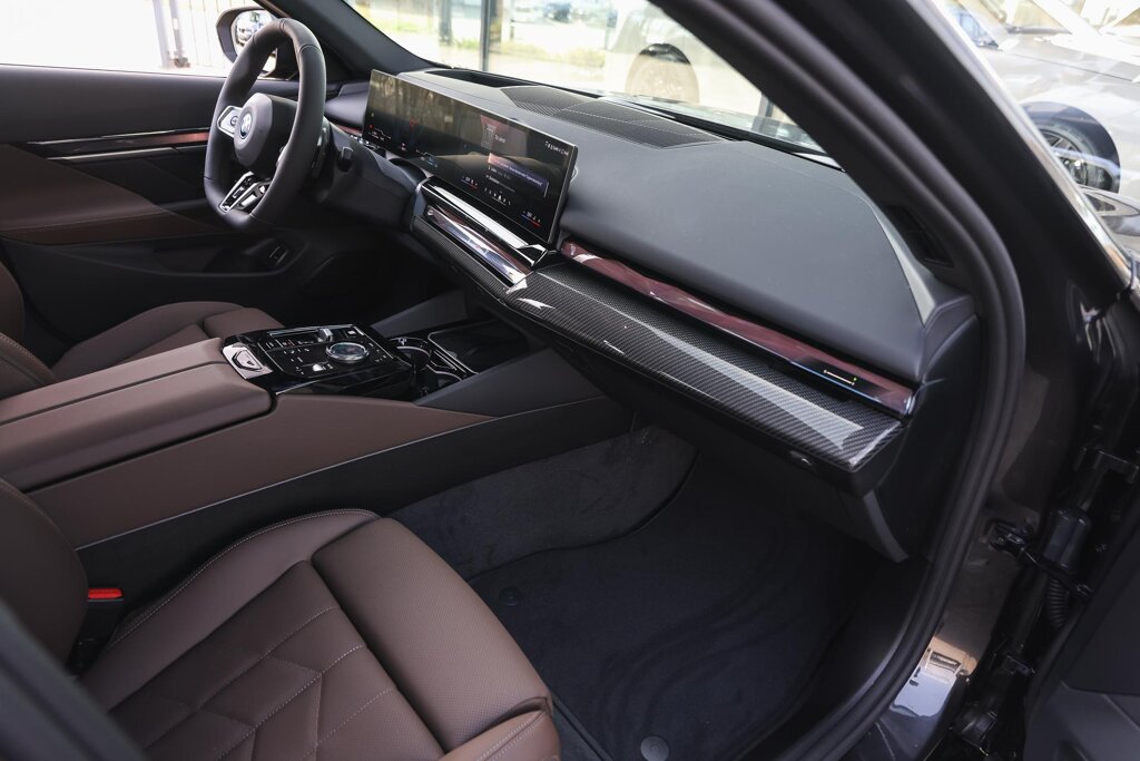 BMW 5 Serie 9