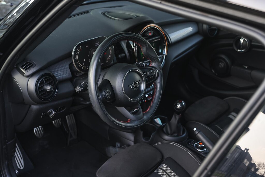 MINI Cooper 10