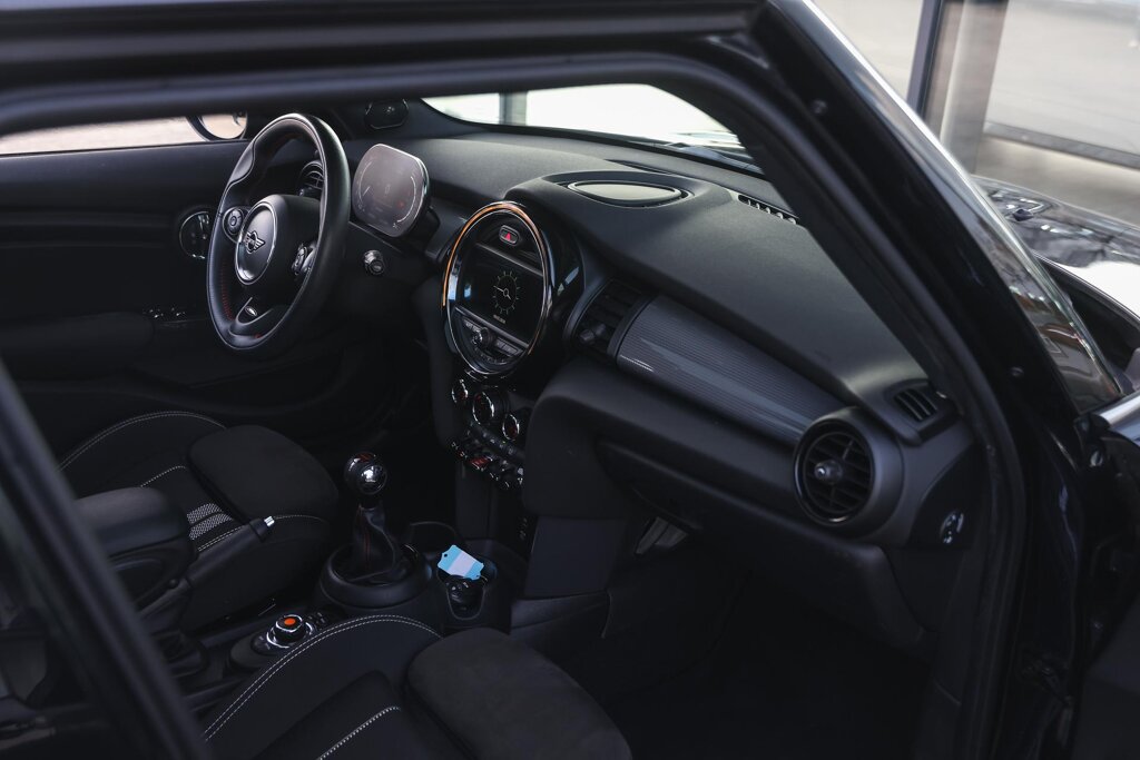 MINI Cooper 11