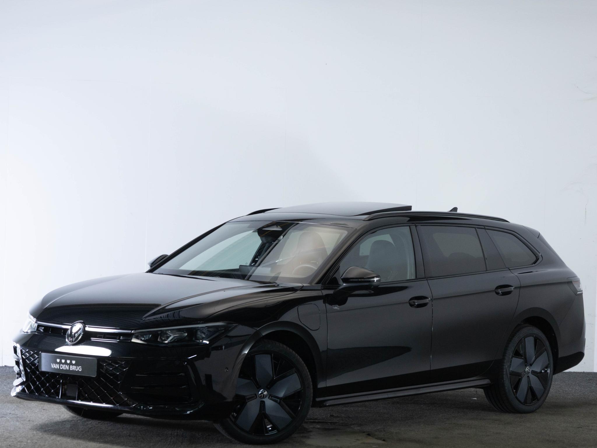 Volkswagen Passat Variant R-Line 1.5 eHybrid 272 PK - Afbeelding 3